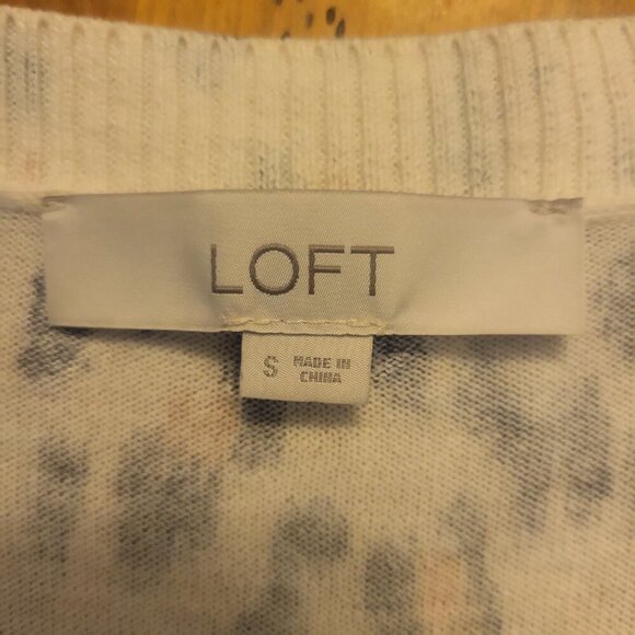LOFT Leopard Long Sleeve Drop Shoulder Cardigan Open V-Neck Button Down - Size S - Picture 8 of 9